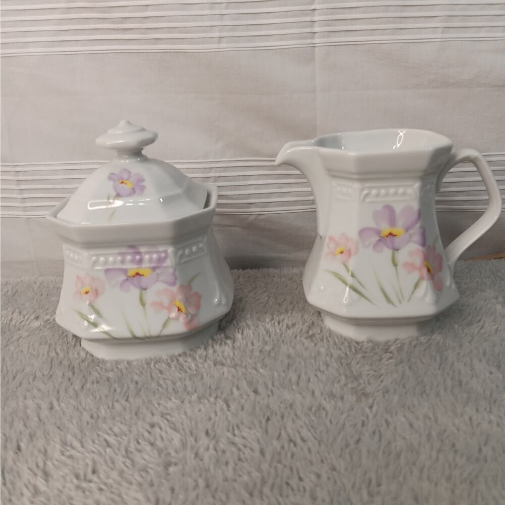 Mitterteich Floral Creamer and Sugar Dish Bowl with Lid White Purple Vintage
